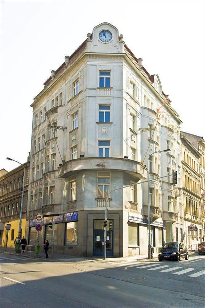 Hotel Gloria Prague Exterior photo